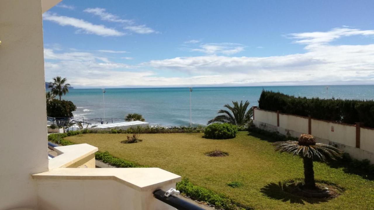 Apartamento A Pie De Playa. Нерха Экстерьер фото