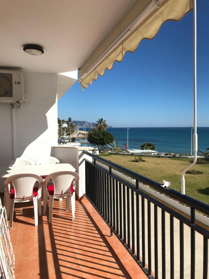 Apartamento A Pie De Playa. Нерха Экстерьер фото