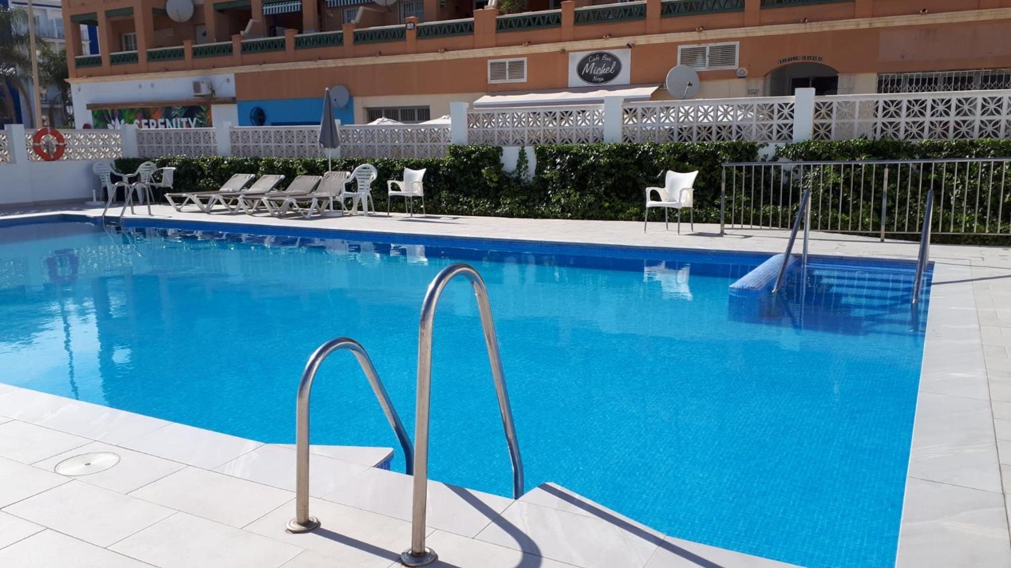 Apartamento A Pie De Playa. Нерха Экстерьер фото